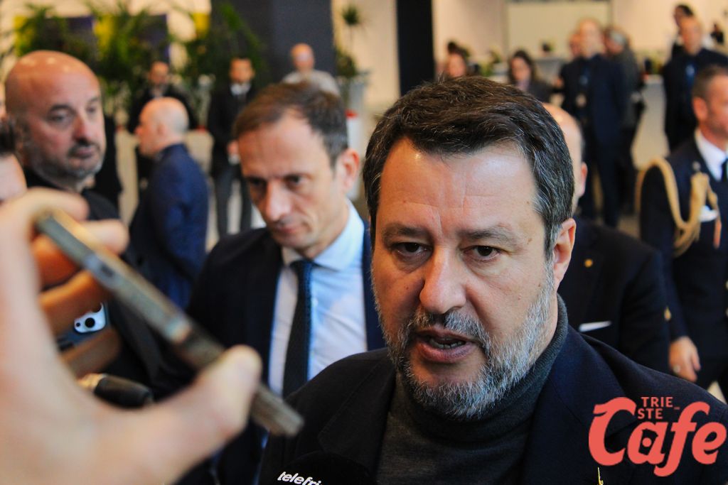 Migranti, Salvini: "Chiudere confini è buonsenso, Lega lo dice da anni!!!!!"